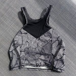 Lululemon Sports Bra (crop top)